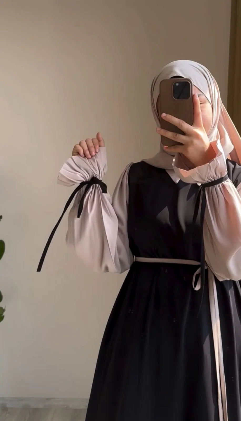 Aurelia Luxe Flow Abaya With Premium Stole – Elegant Modest Wear